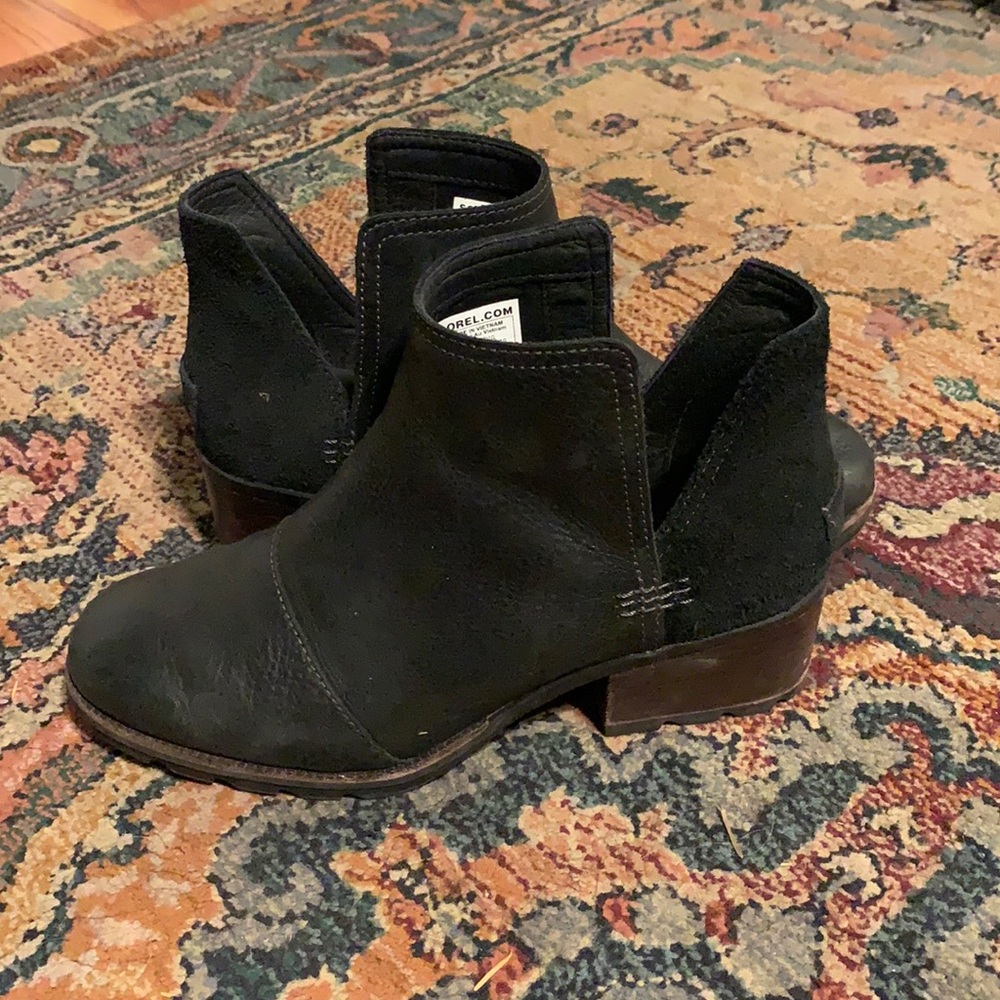 Sorel Cate booties